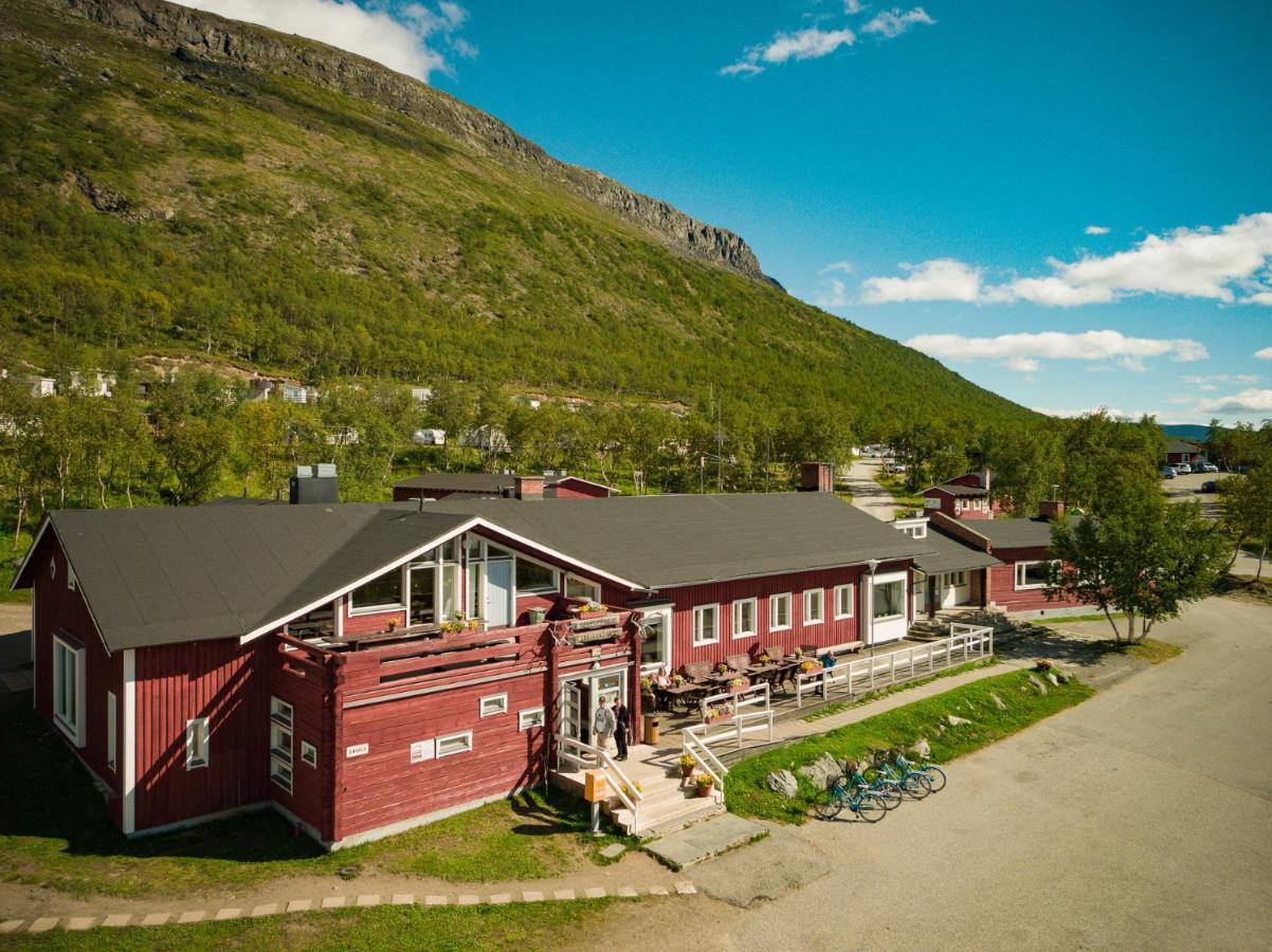 Kilpisjaerven Retkeilykeskus * Kilpisjarvi